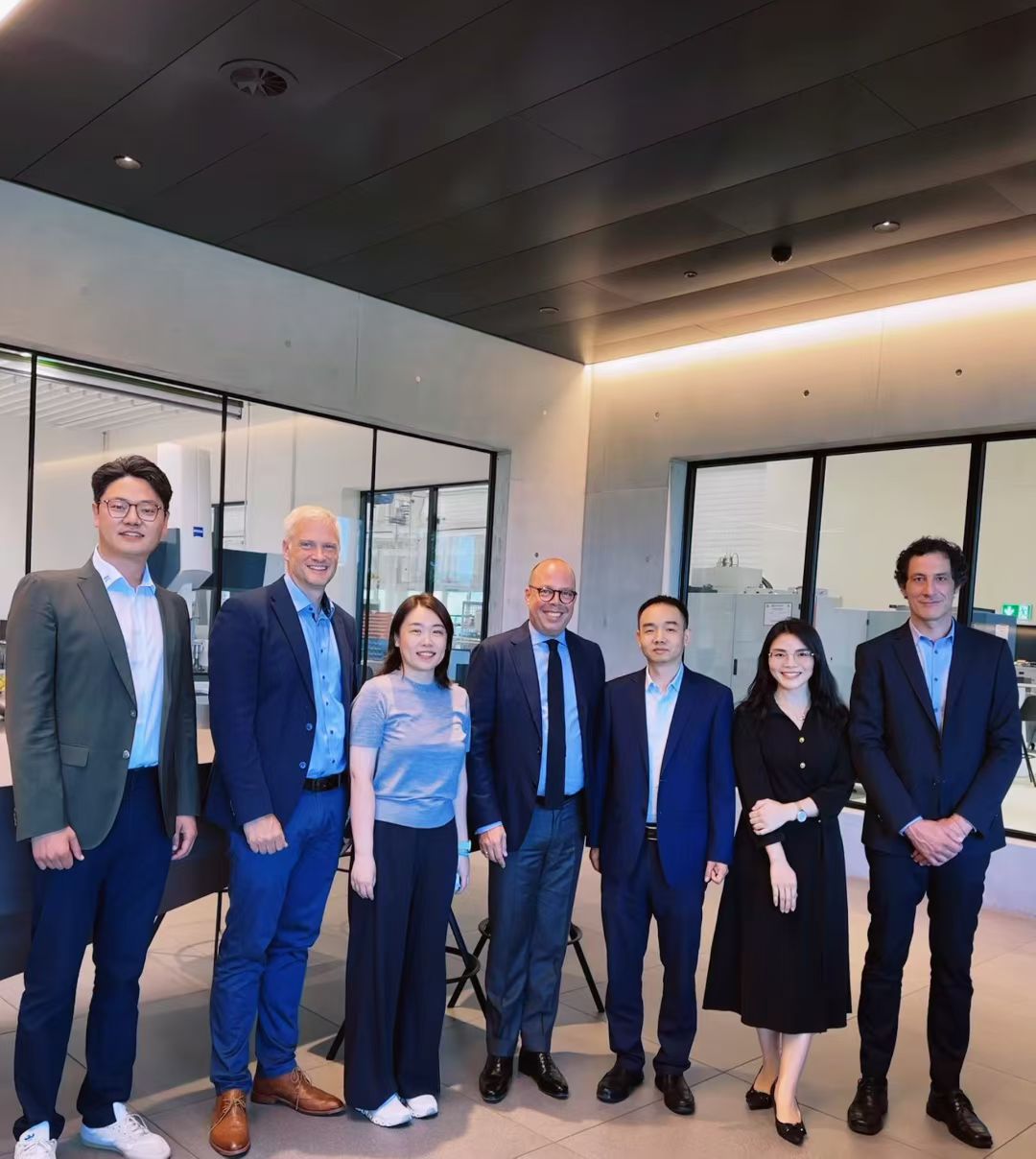 1758588011103818.jpg 1758588011103818.jpg